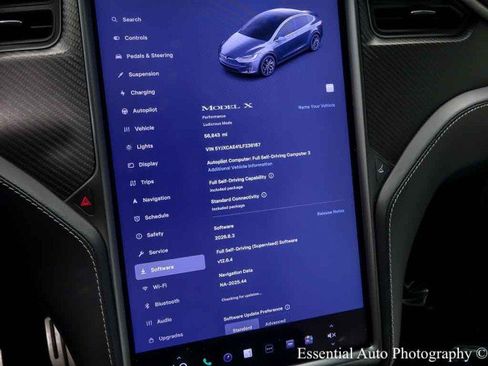 Used 2020 Tesla Model X Performance AWD/4WD image 32