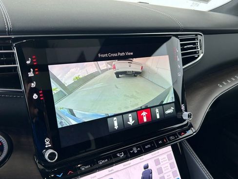 Used 2024 Jeep Grand Wagoneer L 4WD w/ HD Trailer Tow Package image 13