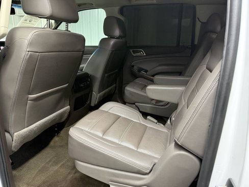 Used 2018 GMC Yukon XL Denali w/ Denali Ultimate Package image 32