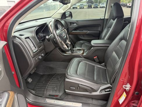 Used 2019 GMC Canyon Denali AWD/4WD image 12