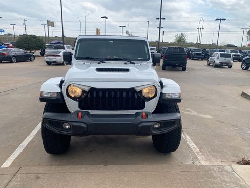 Used 2023 Jeep Gladiator Mojave w/ Cold Weather Group image 3