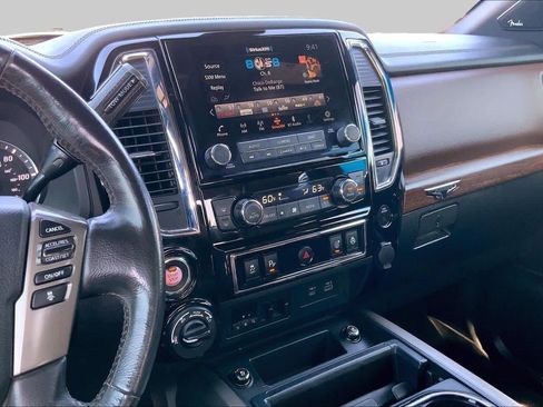 Used 2022 Nissan Titan Platinum Reserve w/ Moonroof Package AWD/4WD image 7