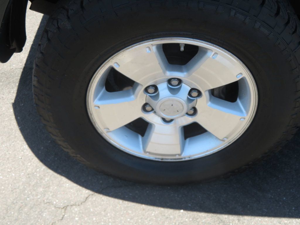 Used 2010 Toyota Tacoma 4x4 Double Cab w/ TRD Sport Pkg w/JBL Audio image 16