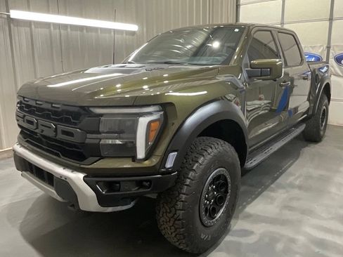 Used 2026 Ford F150 Raptor AWD/4WD image 4
