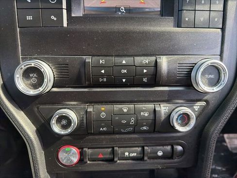 Used 2022 Ford Mustang Coupe RWD image 19