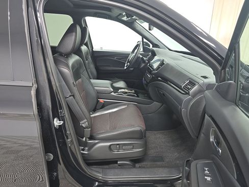 Used 2024 Honda Ridgeline Black Edition image 11