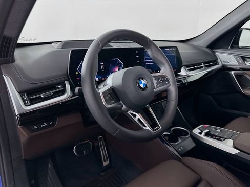 Used 2025 BMW X1 xDrive28i w/ Premium Package AWD/4WD image 9