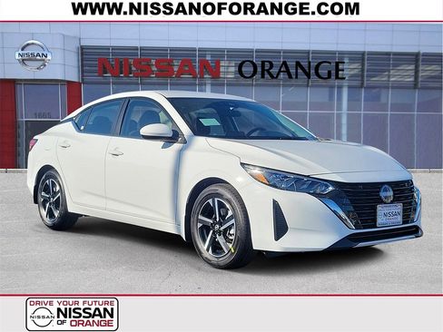 New 2025 Nissan Sentra SV image 1