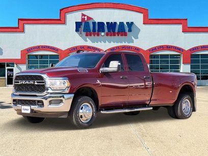 Used 2024 RAM 3500 Tradesman w/ Chrome Appearance Group