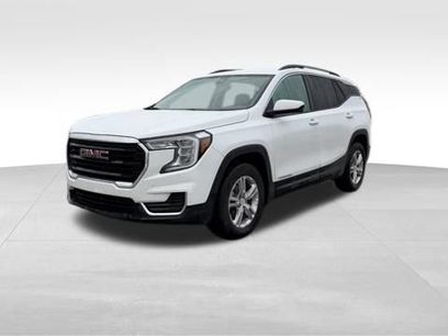 Used 2022 GMC Terrain SLE w/ Driver Convenience Package