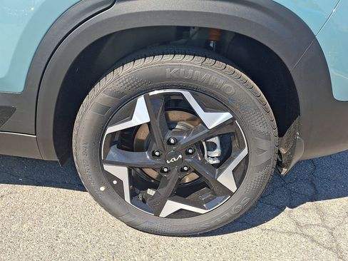 New 2026 Kia Seltos S AWD/4WD image 5