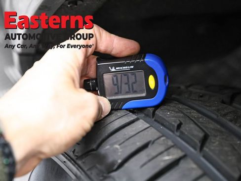 Used 2024 Jeep Wagoneer Series II AWD/4WD image 31