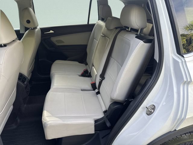Used 2019 Volkswagen Tiguan SE FWD image 19