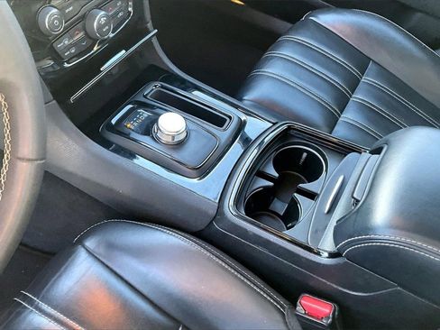 Used 2023 Chrysler 300 S image 18