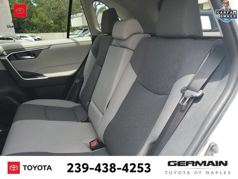 Used 2025 Toyota RAV4 XLE w/ Convenience Package FWD image 21