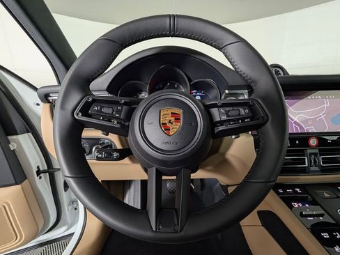 New 2026 Porsche Macan AWD/4WD image 36