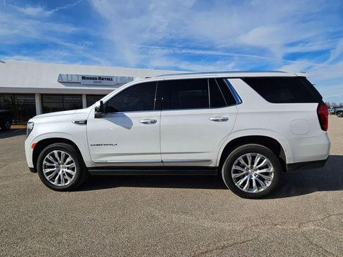 Used 2023 GMC Yukon Denali image 2