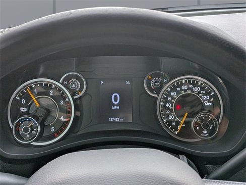 Used 2021 RAM 3500 Big Horn image 28