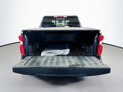 Used 2022 Chevrolet Silverado 1500 LT Trail Boss w/ Convenience Package II AWD/4WD image 29