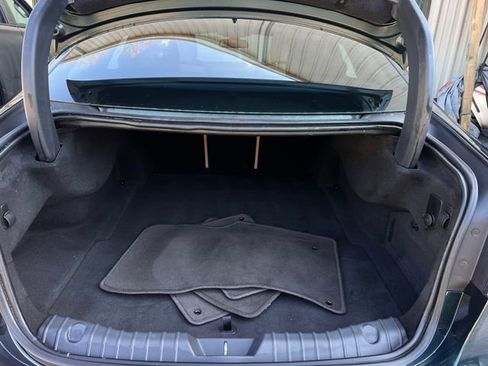 Used 2017 Jaguar XF Premium image 28