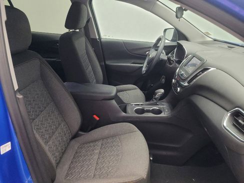Used 2024 Chevrolet Equinox LT w/ LPO, Floor Liner Package FWD image 21