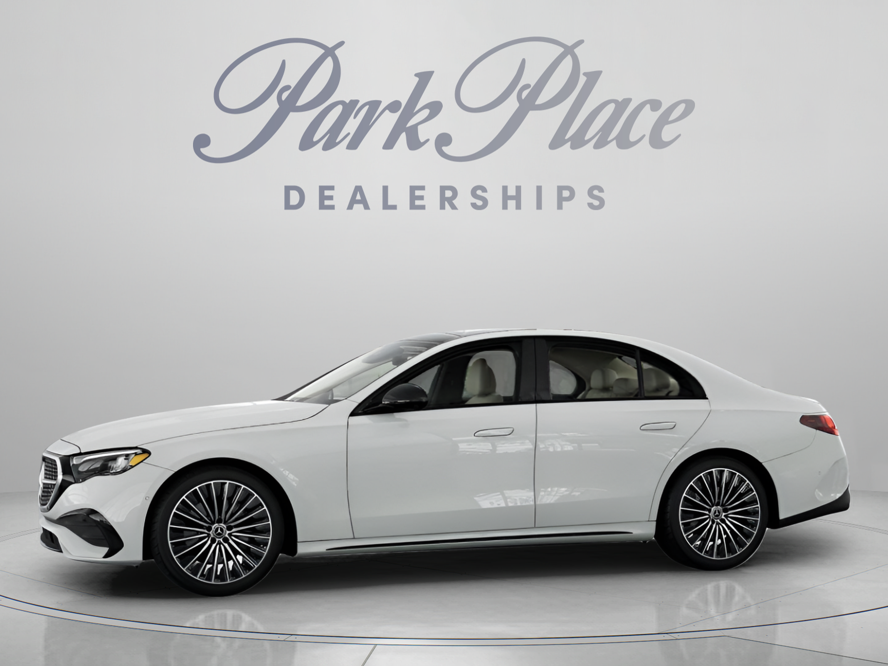 Used 2026 Mercedes-Benz E 350 Sedan image 4