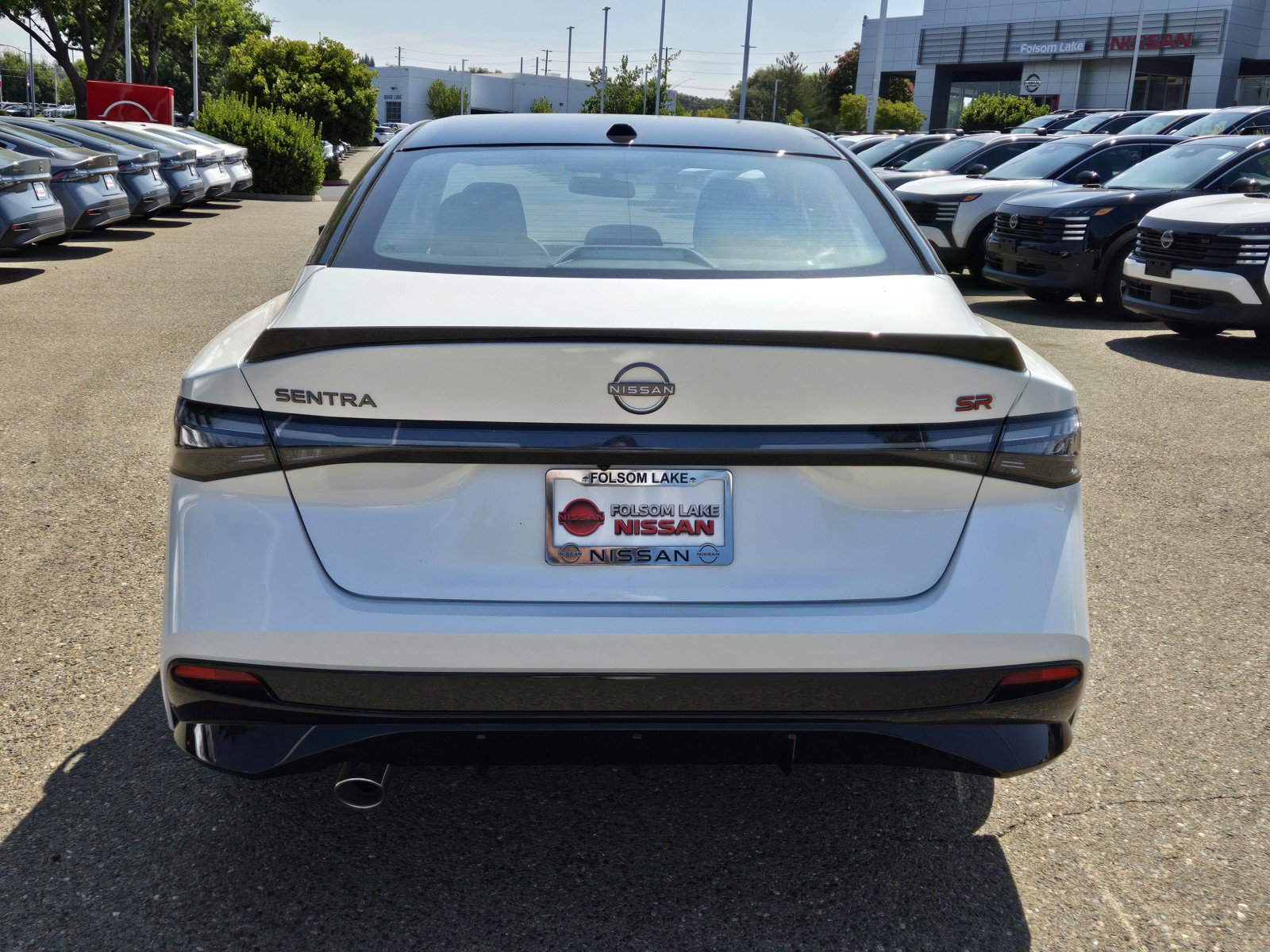 New 2026 Nissan Sentra SR w/ Floor Mat Package FWD image 5