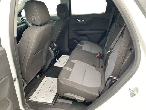 Certified 2025 Chevrolet Blazer LT AWD/4WD image 18