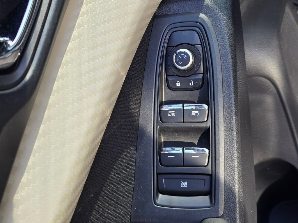 Used 2019 Subaru Ascent Premium AWD/4WD image 15