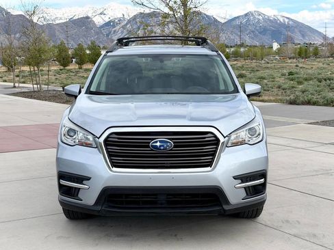 Used 2020 Subaru Ascent Premium w/ Convenience Package image 2