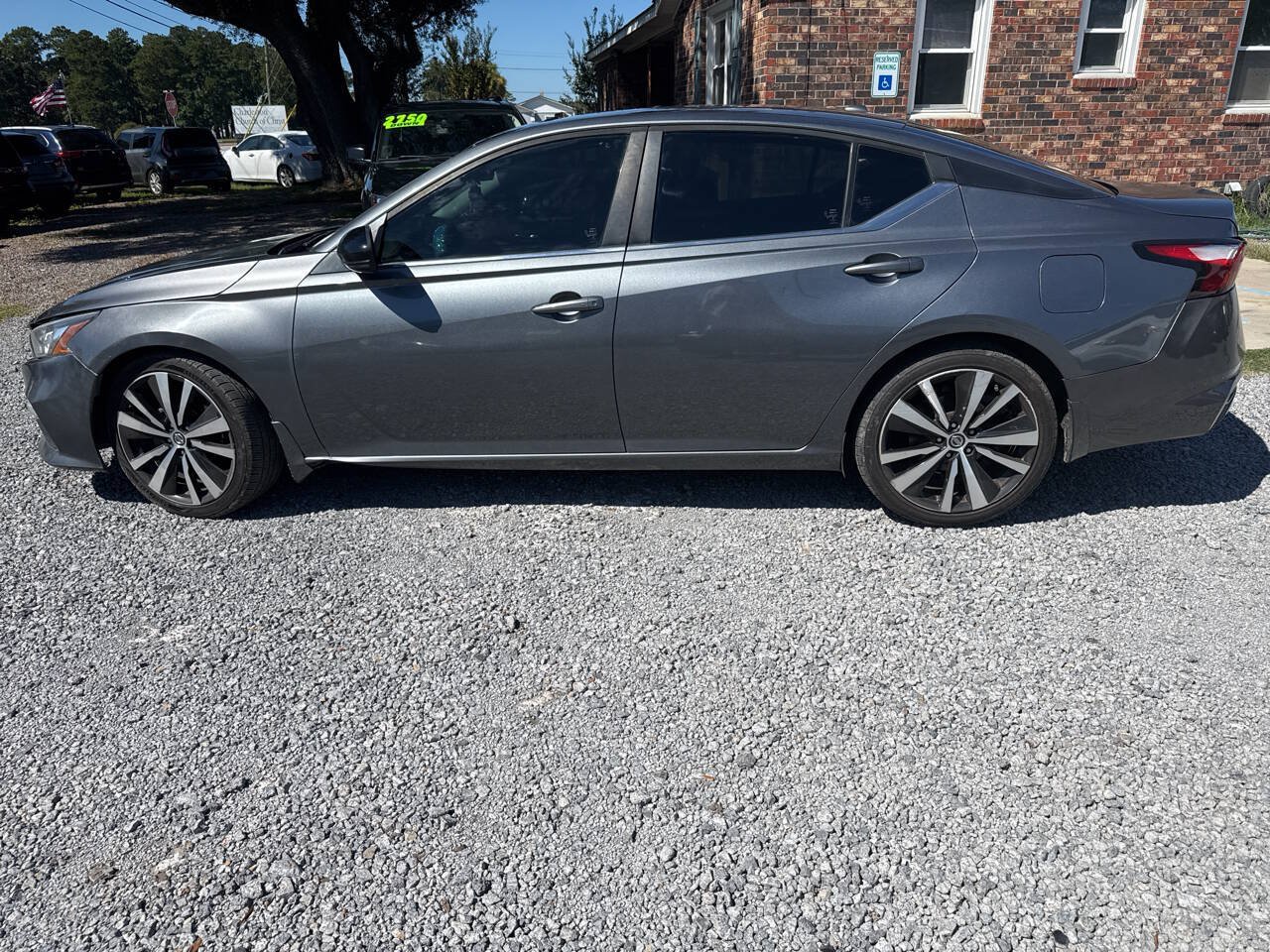 Used 2019 Nissan Altima 2.5 SR w/ SR Premium Package FWD image 25