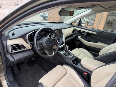 Used 2020 Subaru Outback Limited image 10