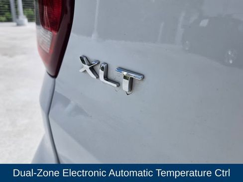 Used 2018 Ford Explorer XLT w/ Equipment Group 202A AWD/4WD image 14