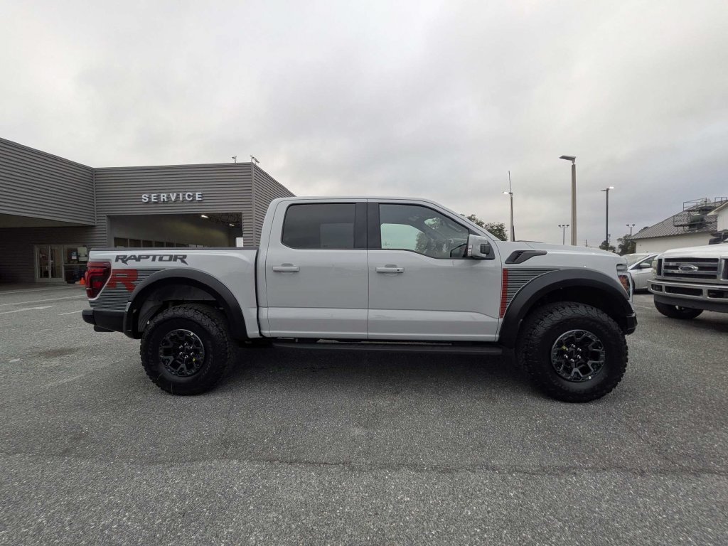 New 2026 Ford F150 Raptor w/ Equipment Group 803A Raptor R AWD/4WD image 2