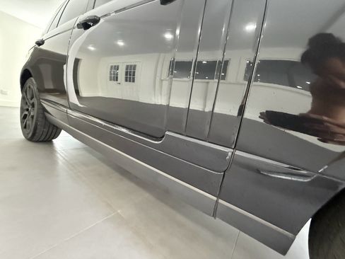 Used 2014 Land Rover Range Rover Supercharged image 8