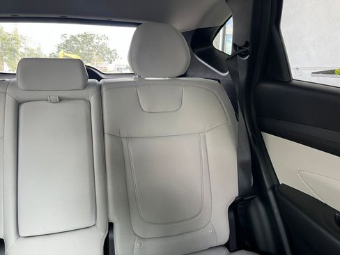 Used 2025 Hyundai Tucson Blue image 37