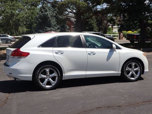 Used 2009 Toyota Venza AWD image 4