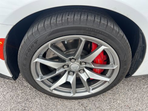 Used 2025 Dodge Charger R/T Scat Pack w/ Track Pack image 10