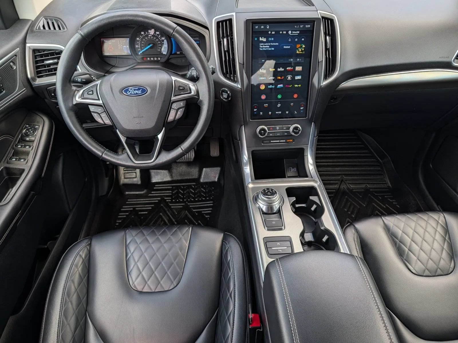 Used 2024 Ford Edge Titanium AWD/4WD image 19