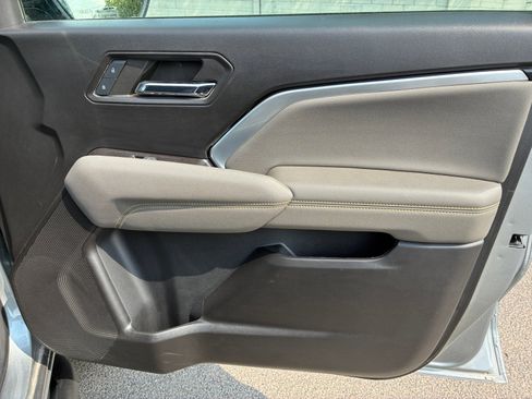 Used 2024 Chevrolet Colorado ZR2 w/ ZR2 Bison Edition AWD/4WD image 31