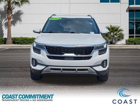 Used 2023 Kia Seltos SX AWD/4WD image 2