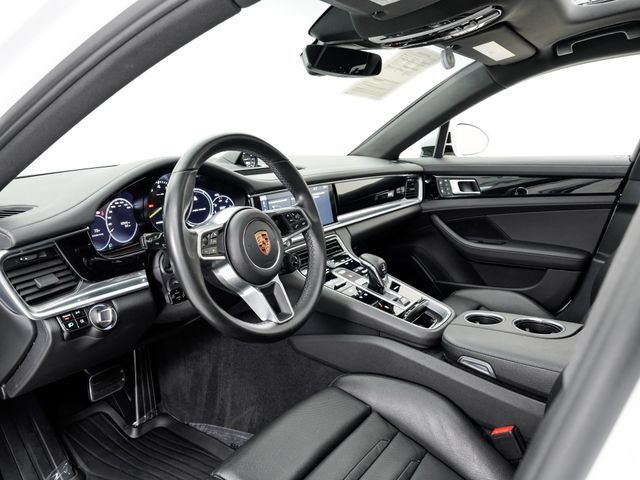 Used 2019 Porsche Panamera 4 AWD/4WD image 4