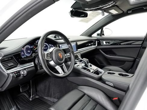 Used 2019 Porsche Panamera 4 AWD/4WD image 4
