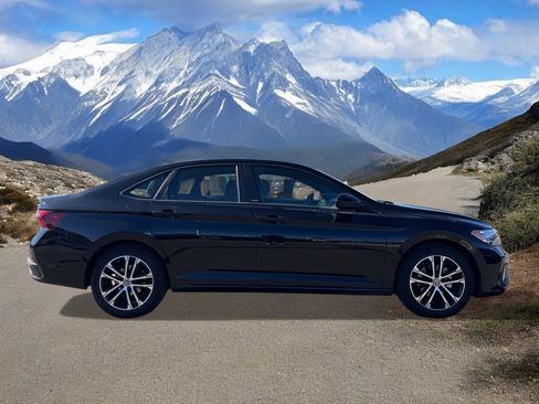 Used 2023 Volkswagen Jetta Sport image 6