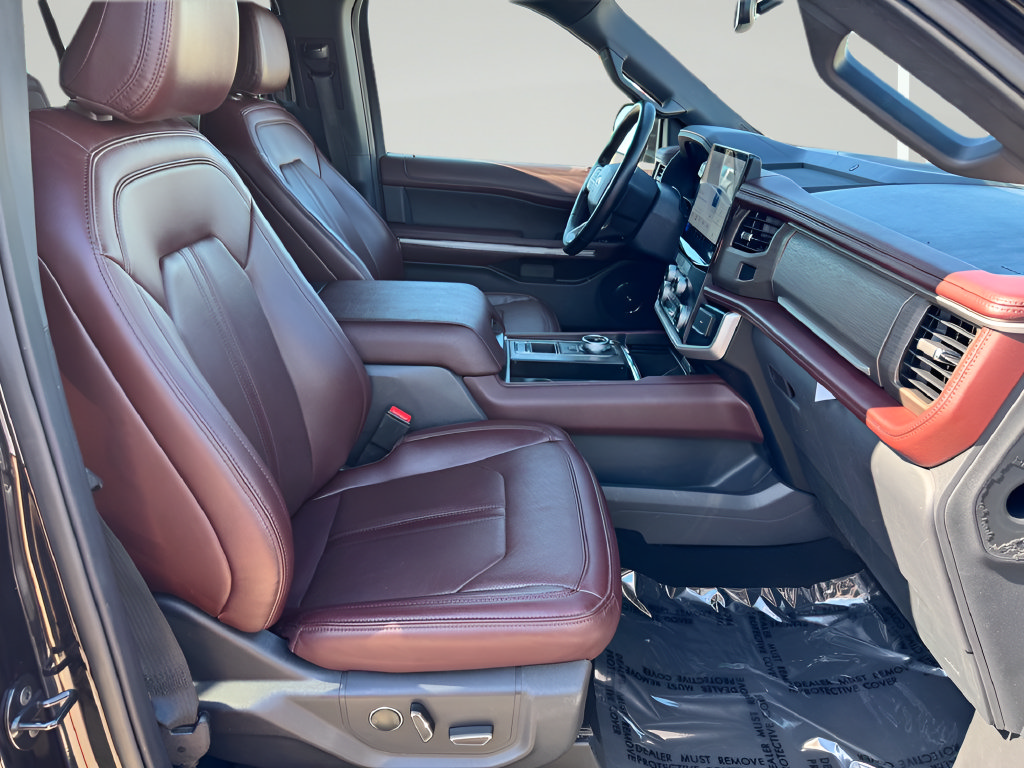 Used 2024 Ford Expedition Limited RWD image 29
