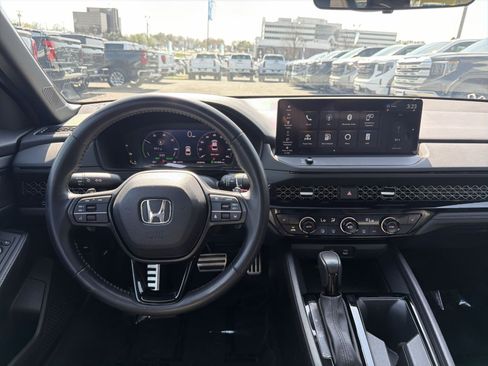 Used 2023 Honda Accord Sport image 16
