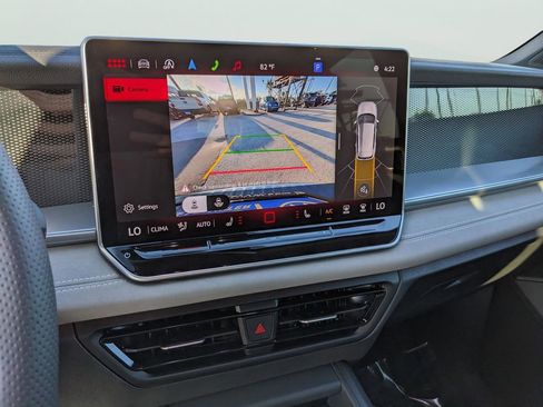 New 2026 Volkswagen Tiguan SE R-Line AWD/4WD image 23
