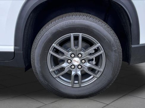 New 2026 GMC Acadia Elevation FWD image 11