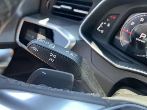 Used 2024 Audi A6 2.0T Premium image 30