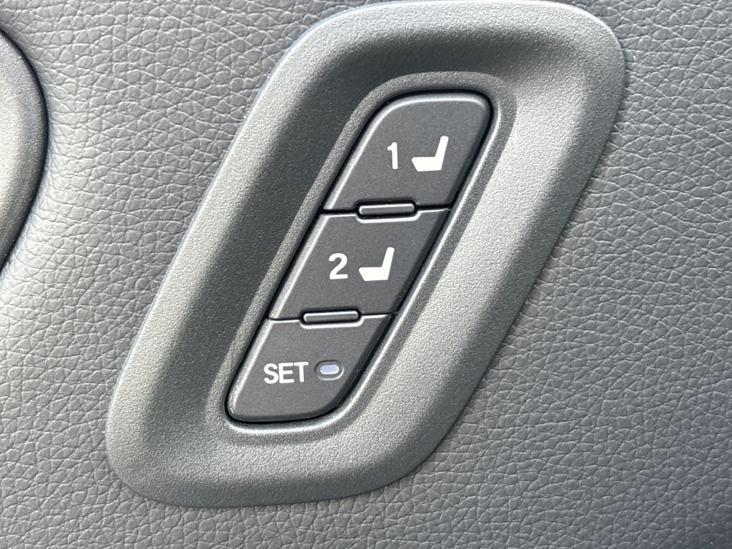 Used 2024 Honda Pilot Touring image 33